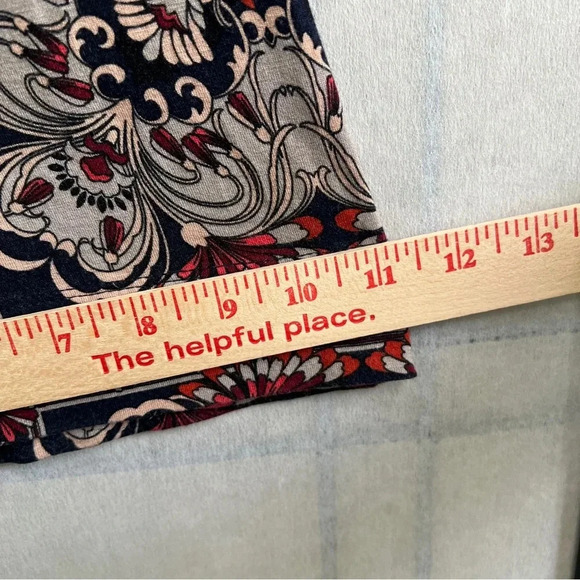 TRUTH BY REPUBLIC Flare Pull On Pant Stretch Pleated Front Size Large - Picture 10 of 11